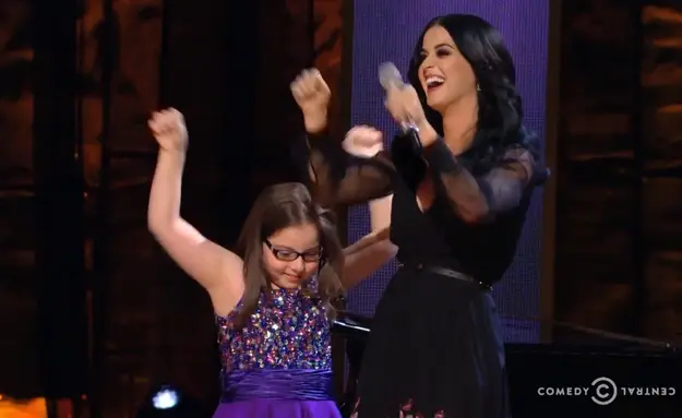 Katy Perry Sings “Firework” With An Autistic Fan